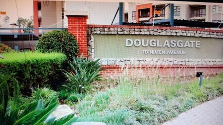 1 Bedroom apartment to rent in Douglasdale, Sandton