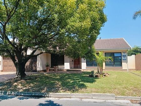 3 Bedroom house to rent in Monte Vista, Goodwood