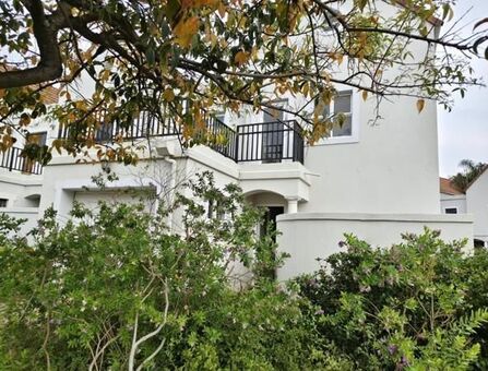 4 Bedroom House in Paarl South