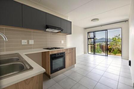 1 Bedroom House in Mountainside