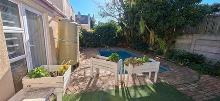 1 Bedroom Apartment in Somerset Park