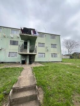 2 Bedroom Apartment in Whetstone