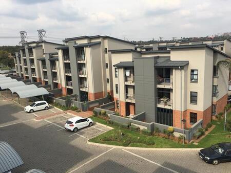 1 Bedroom Apartment in Eden Glen