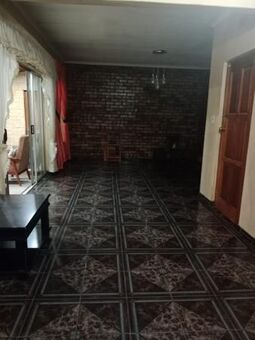 3 Bedroom House in Dersley