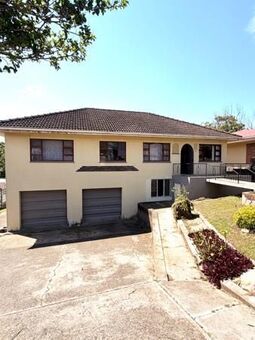 3 Bedroom House in Greenfields