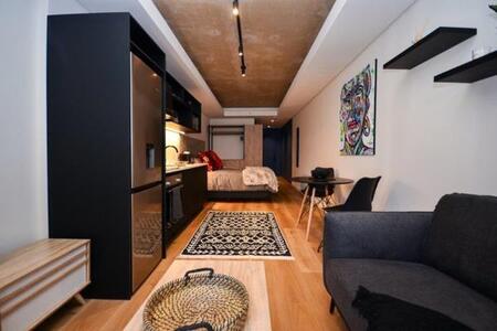 Studio Apartment in Sea Point