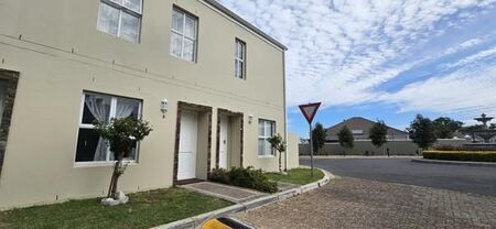 2 Bedroom Duplex in Paarl South
