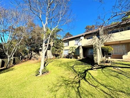 3 Bedroom Apartment in Newlands