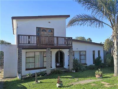 3 Bedroom House in Bothasrus