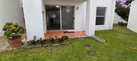 2 Bedroom apartment to rent in Marina Da Gama, Cape Town