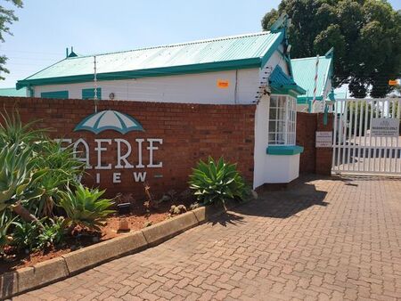 3 Bedroom apartment to rent in Faerie Glen, Pretoria