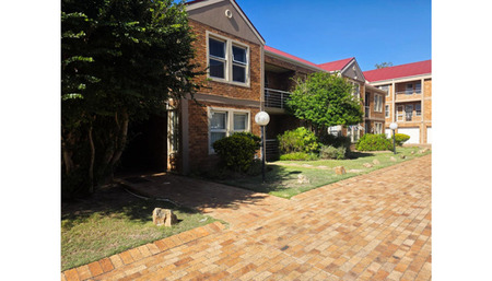 2 Bedroom Flat in Durbanville Central