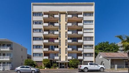 1 Bedroom Apartment in Hoog En Droog