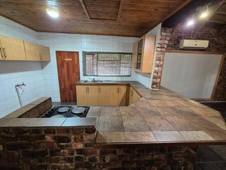 3 Bedroom House in Hadison Park
