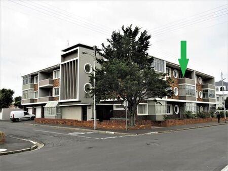 2 Bedroom Apartment in Strand North