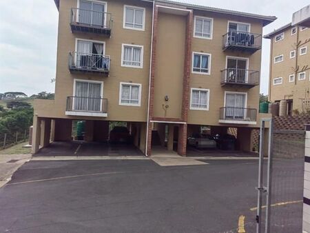 2 Bedroom Apartment in Oaklands