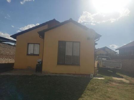 3 Bedroom House in Lotus Gardens