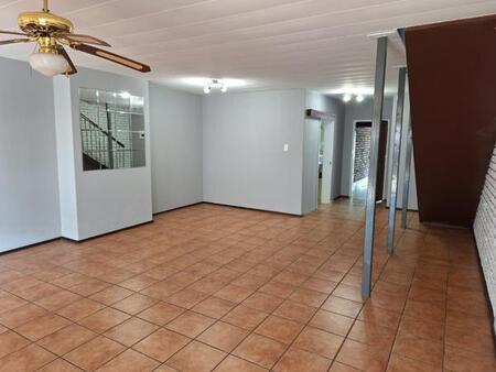 3 Bedroom Duplex in Sinoville