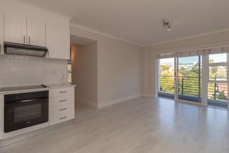 2 Bedroom apartment to rent in Kenilworth Upper, Cape Town