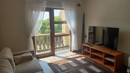 1 Bedroom apartment to rent in Constantia Kloof, Roodepoort