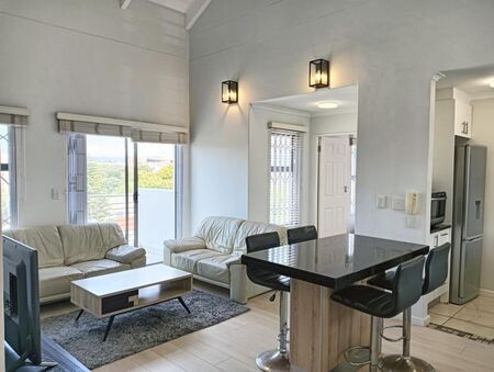 2 Bedroom apartment to rent in Rondebosch, Cape Town