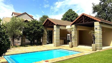1 Bedroom apartment to rent in Broadacres, Sandton