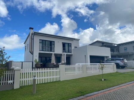 3 Bedroom house to rent in Welgelegen, George