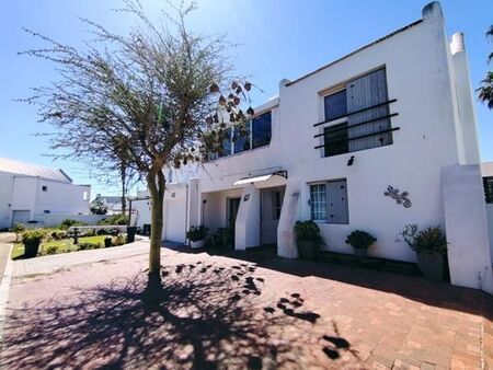 3 Bedroom House in Lampiesbaai