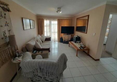 2 Bedroom Apartment in Durbanville Central