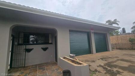 4 Bedroom House in Shelly Beach