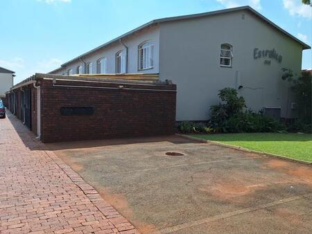 3 Bedroom Duplex in Sinoville