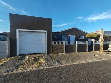 3 Bedroom house to rent in Sheraton Park, Cape Town