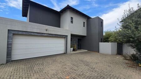 3 Bedroom house to rent in Eye Of Africa Estate, Eikenhof