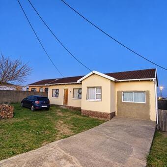 4 Bedroom House in Haven Hills