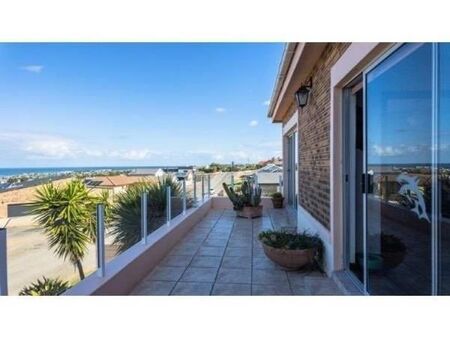 6 Bedroom House in Stilbaai Wes