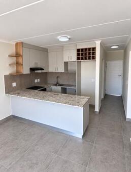 2 Bedroom House in Klein Nederburg