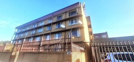 2 Bedroom Flat in Pretoria Gardens