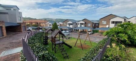 2 Bedroom townhouse - sectional to rent in Winchester Hills, Johannesburg