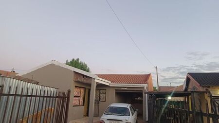 3 Bedroom house to rent in Blomanda, Bloemfontein