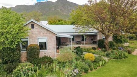 3 Bedroom House in Riebeek West
