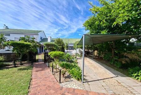 2 Bedroom Townhouse in Sandbaai