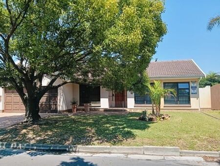 3 Bedroom House in Monte Vista