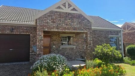 2 Bedroom House in West Bank