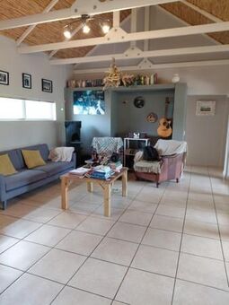 2 Bedroom House in West Bank