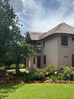 2 Bedroom House in Kameeldrift West
