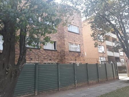 1 Bedroom Apartment in Vereeniging Central