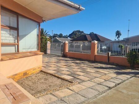 3 Bedroom house to rent in Klipkop, Parow
