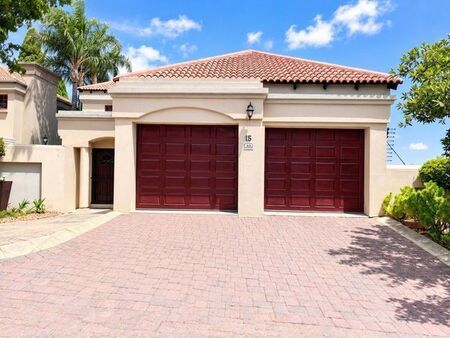 4 Bedroom house to rent in Faerie Glen, Pretoria