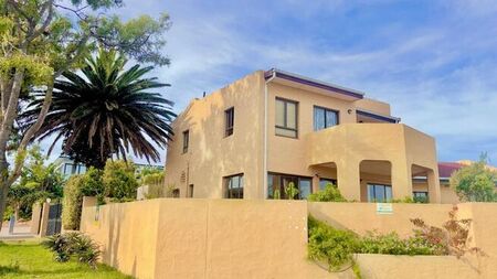 1 Bedroom cottage to rent in Table View, Blouberg