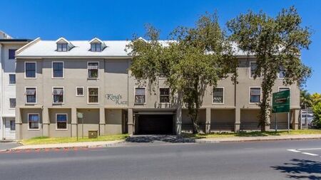 3 Bedroom apartment to rent in Paarl Central
